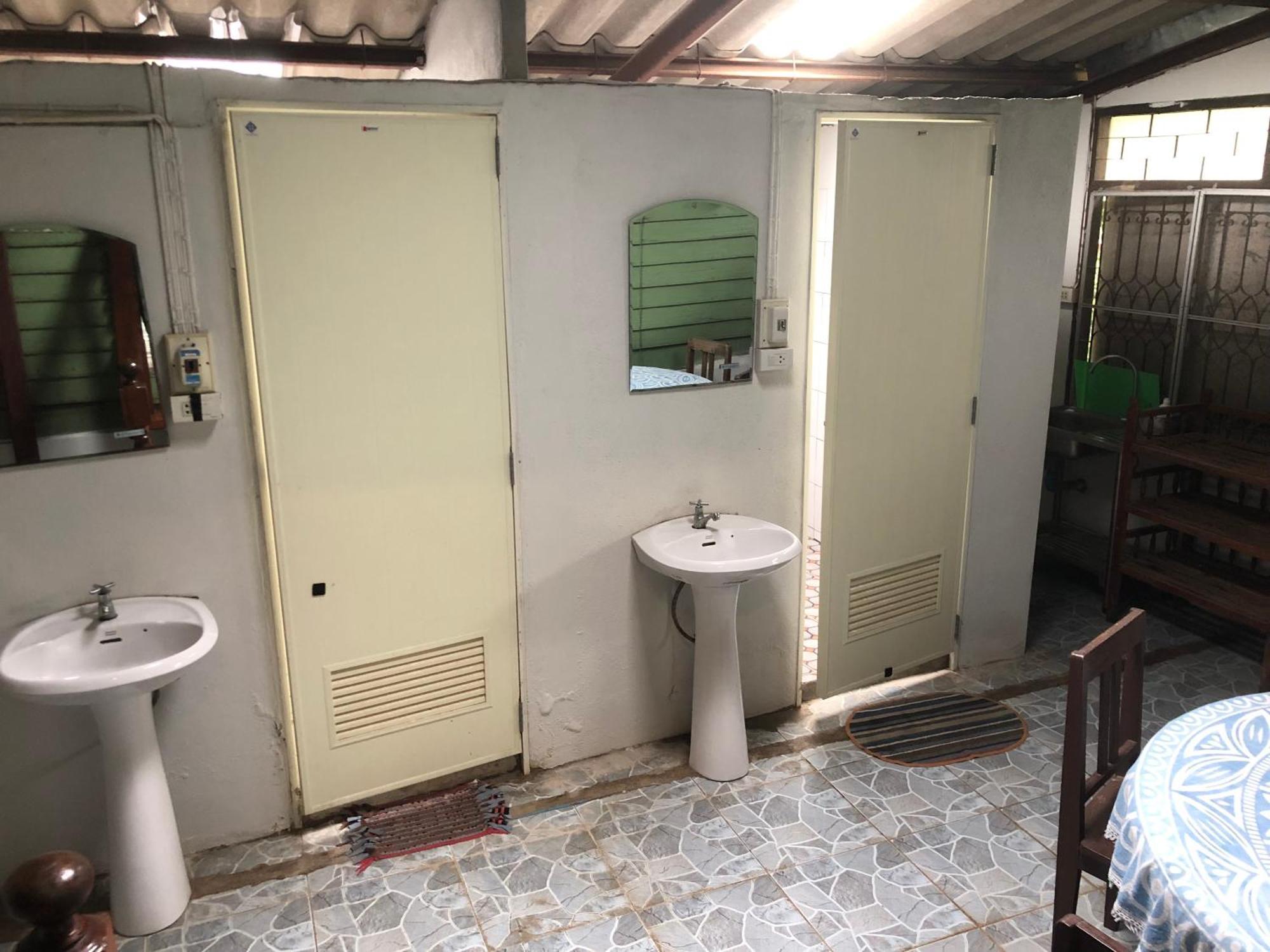 Baan Bua Guest House Csiangraj Kültér fotó